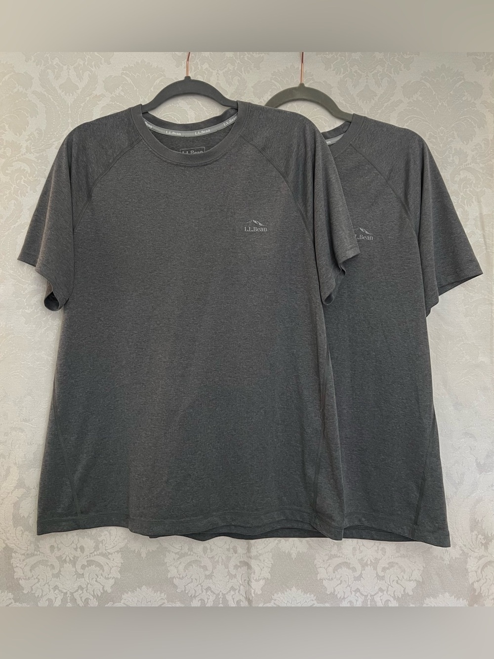 Set Of 2 L.L. Bean Mens Active Gray Crewneck Performance T-Shirts Size M-Reg GUC